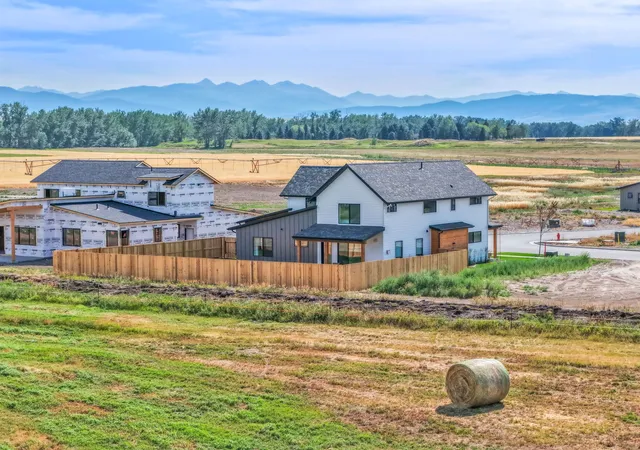 Photo 2 of Single family home for sale at 279 Delano Dr, Bozeman, MT 59718 | MLS# 30076284 | Listing updated on 2026-08-30