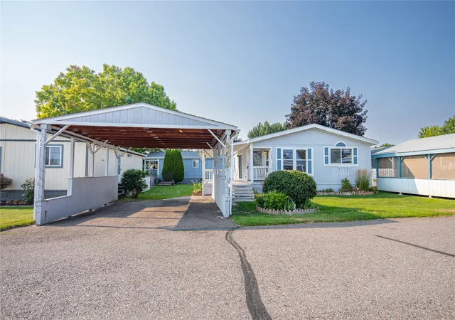 Photo 2 of Single family home for sale at 6040 Pelkey Dr, Missoula, MT 59808 | MLS# 30076363 | Listing updated on 2026-09-14