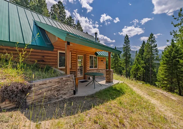 Photo 2 of Single family home for sale at 4353 Rimini Rd, Helena, MT 59601 | MLS# 30076389 | Listing updated on 2026-09-04