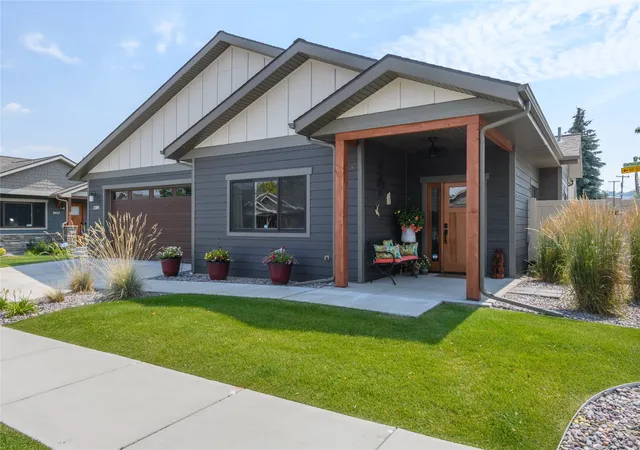 Photo 1 of Single family home for sale at 2389 38th Street, Missoula, MT 59801 | MLS# 30076286 | Listing updated on 2026-09-08