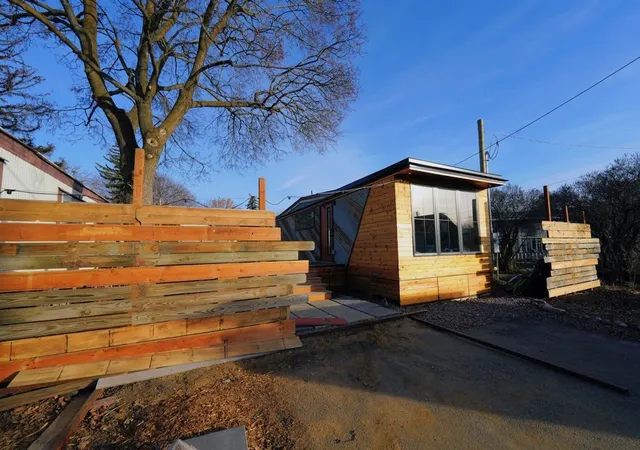 Photo 3 of Single family home for sale at 1130 Shakespeare St, Missoula, MT 59802 | MLS# 30076381 | Listing updated on 2026-09-04