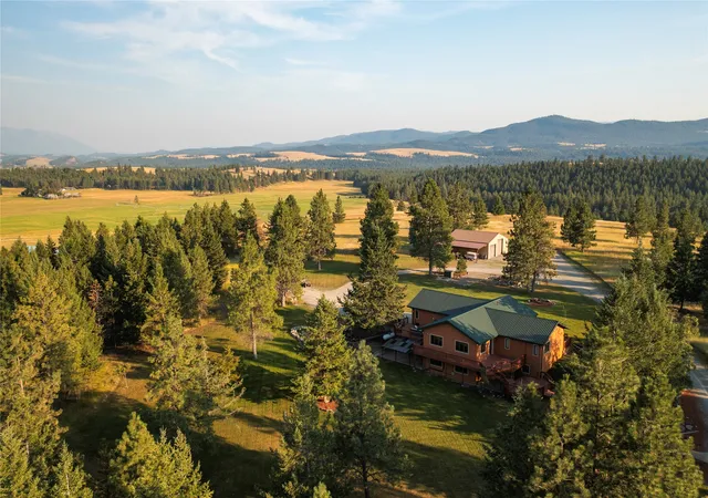 Photo 1 of Single family home for sale at 425 Koocanusa Ests Dr N, Eureka, MT 59917 | MLS# 30076224 | Listing updated on 2026-09-02