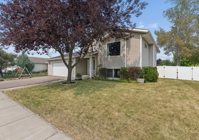 Photo 1 of Single family home for sale at 55 Rockefeller Dr, Kalispell, MT 59901 | MLS# 30076483 | Listing updated on 2026-09-19