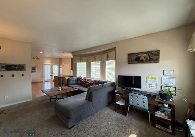 Photo 3 of Single family home for sale at 1856 Phillips Ave, Butte, MT 59701 | MLS# 30076519 | Listing updated on 2026-09-14