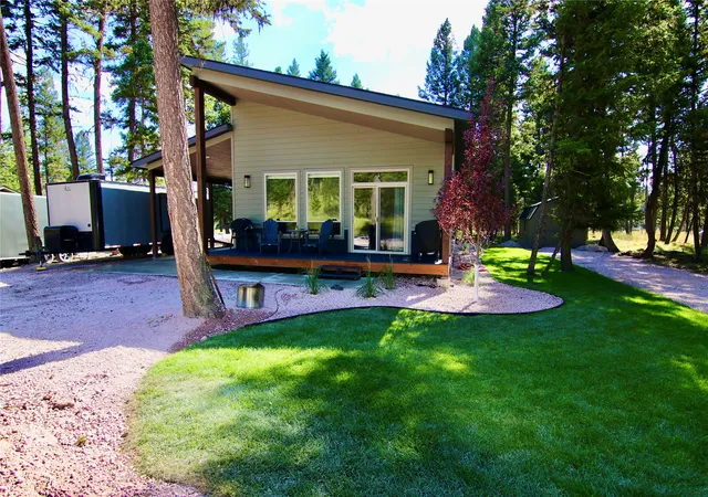 Photo 1 of Single family home for sale at 216 Silvertip Trl, Seeley Lake, MT 59868 | MLS# 30076487 | Listing updated on 2026-09-04
