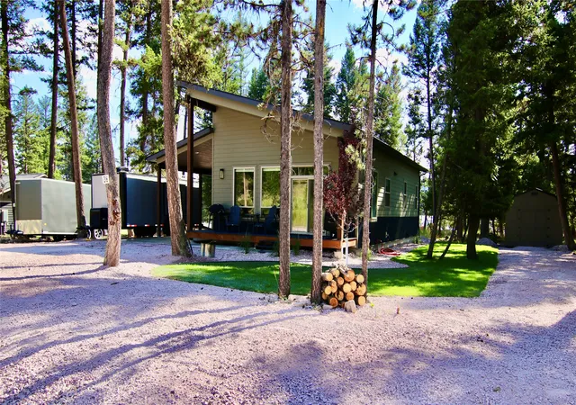 Photo 3 of Single family home for sale at 216 Silvertip Trl, Seeley Lake, MT 59868 | MLS# 30076487 | Listing updated on 2026-09-04