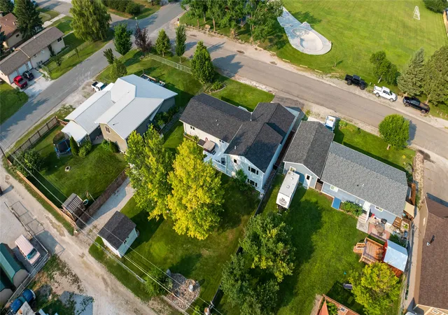 Photo 3 of Single family home for sale at 408 S Walnut St, Townsend, MT 59644 | MLS# 30076576 | Listing updated on 2026-09-01