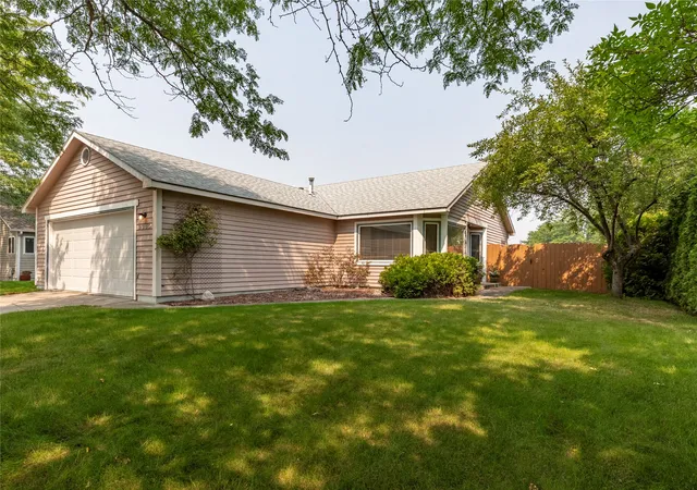 Photo 1 of Single family home for sale at 2340 Cottage Ct, Missoula, MT 59801 | MLS# 30074128 | Listing updated on 2026-10-21