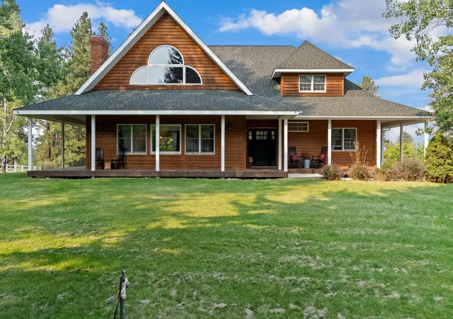 Photo 3 of Single family home for sale at 108 Freedom Rd, Hamilton, MT 59840 | MLS# 30076510 | Listing updated on 2026-09-21