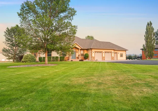 Photo 4 of Single family home for sale at 126 Jet Ln, Hamilton, MT 59840 | MLS# 30076382 | Listing updated on 2026-09-14
