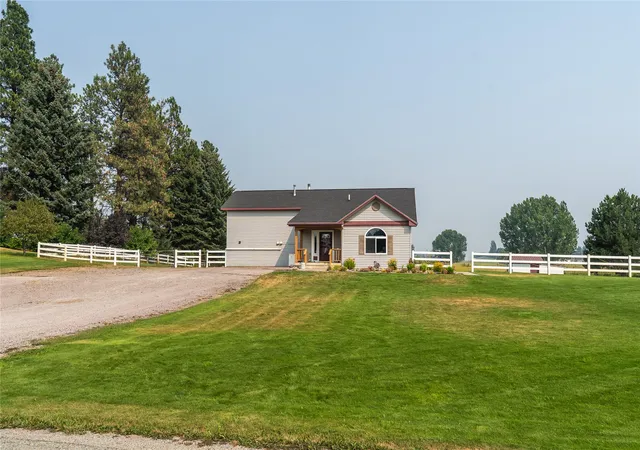 Photo 2 of Single family home for sale at 355 Sirucek Ln, Kalispell, MT 59901 | MLS# 30076199 | Listing updated on 2026-09-22