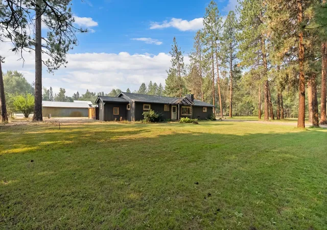 Photo 2 of Single family home for sale at 4725 E Carlton Crk Rd, Florence, MT 59833 | MLS# 30076535 | Listing updated on 2026-09-16