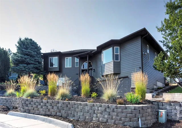 Photo 2 of Single family home for sale at 1765 Shadow Ln, Missoula, MT 59803 | MLS# 30076637 | Listing updated on 2026-09-08