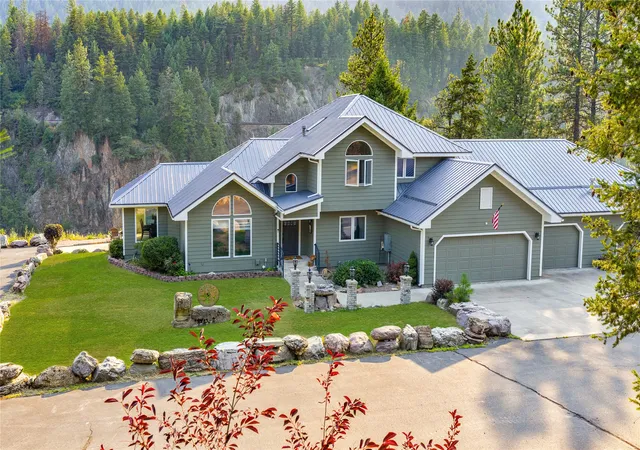 Photo 1 of Single family home for sale at 221 Whitewater Hts, Superior, MT 59872 | MLS# 30075270 | Listing updated on 2026-08-31