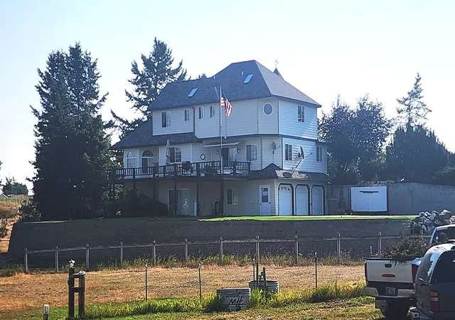 Photo 1 of Single family home for sale at 527 Grande Vista Dr, Kalispell, MT 59901 | MLS# 30076668 | Listing updated on 2026-08-31