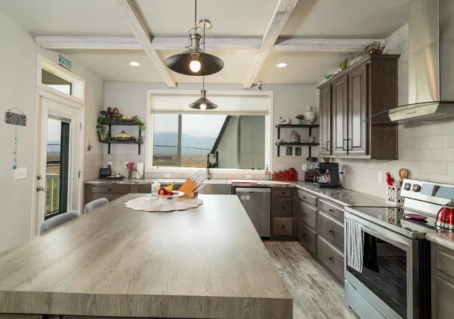 Photo 2 of Manufactured home for sale at 1929 Oriole Dr, Missoula, MT 59808 | MLS# 30076486 | Listing updated on 2026-09-04