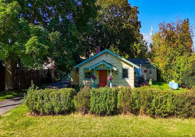Photo 3 of Single family home for sale at 413 St Marys Dr, Saint Ignatius, MT 59865 | MLS# 30076723 | Listing updated on 2026-09-19