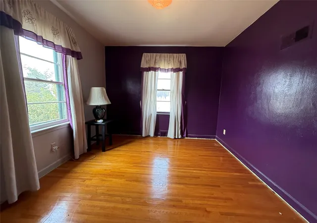 Photo 4 of Single family home for sale at 305 4th Avenue SE, Cut Bank, MT 59427 | MLS# 30076660 | Listing updated on 2026-09-21