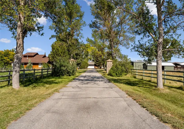 Photo 4 of Single family home for sale at 780 Mason Ln, Corvallis, MT 59828 | MLS# 30076131 | Listing updated on 2026-09-18