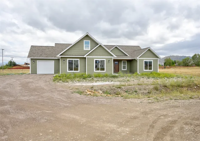 Photo 1 of Single family home for sale at 375 Teelon Ct, Helena, MT 59602 | MLS# 30076764 | Listing updated on 2026-09-12
