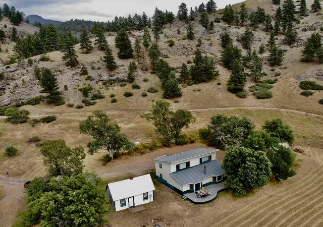 Photo 1 of Single family home for sale at 40 Meadow Harbor Ln, Cascade, MT 59421 | MLS# 30076701 | Listing updated on 2026-09-14