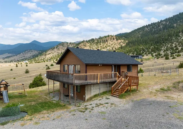 Single family home for sale at 34 Tatanka Trl, Whitehall, MT 59759 | MLS# 30076396