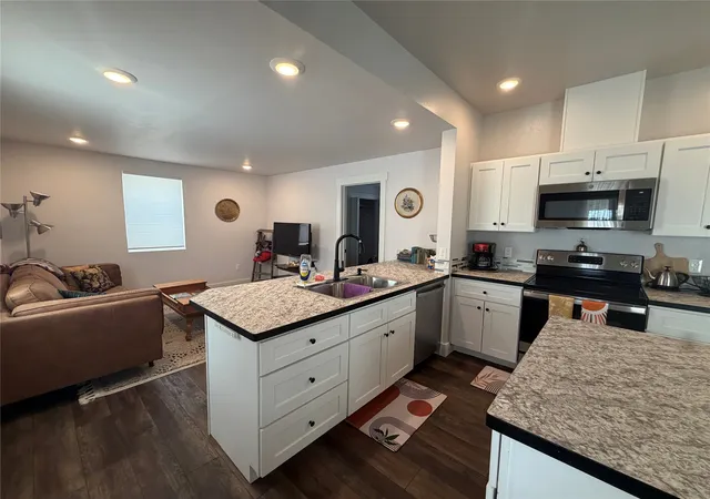 Photo 1 of Single family home for sale at 304 E Larime St, White Sulphur Springs, MT 59645 | MLS# 30076903 | Listing updated on 2026-09-10
