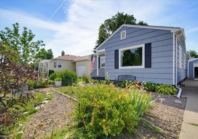 Photo 3 of Single family home for sale at 3416 3rd Avenue S, Great Falls, MT 59405 | MLS# 30076851 | Listing updated on 2026-09-14