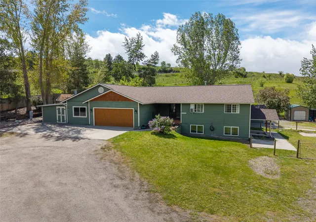 Photo 2 of Single family home for sale at 11720 Gopher Dr, Missoula, MT 59808 | MLS# 30076968 | Listing updated on 2026-09-22