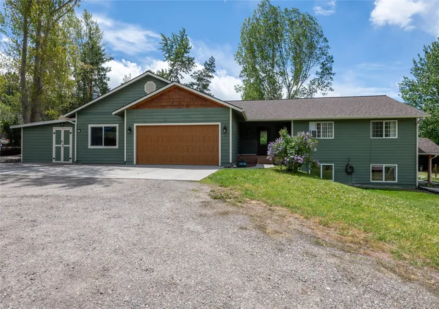 Photo 3 of Single family home for sale at 11720 Gopher Dr, Missoula, MT 59808 | MLS# 30076968 | Listing updated on 2026-09-22