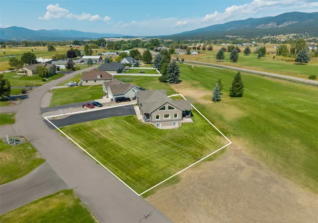 Photo 3 of Single family home for sale at 17710 Wild Goose Ln, Frenchtown, MT 59834 | MLS# 30076291 | Listing updated on 2026-09-11