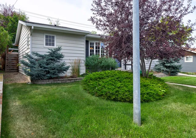 Photo 2 of Single family home for sale at 1517 Peosta Ave, Helena, MT 59601 | MLS# 30077015 | Listing updated on 2026-09-19