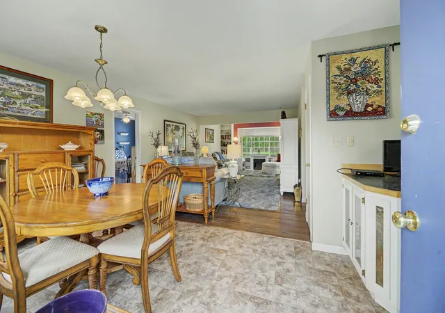 Photo 3 of Single family home for sale at 1517 Peosta Ave, Helena, MT 59601 | MLS# 30077015 | Listing updated on 2026-09-19