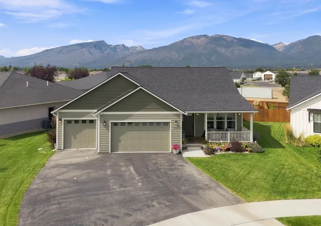 Photo 3 of Single family home for sale at 354 Destiny Dr, Hamilton, MT 59840 | MLS# 30076844 | Listing updated on 2026-09-20
