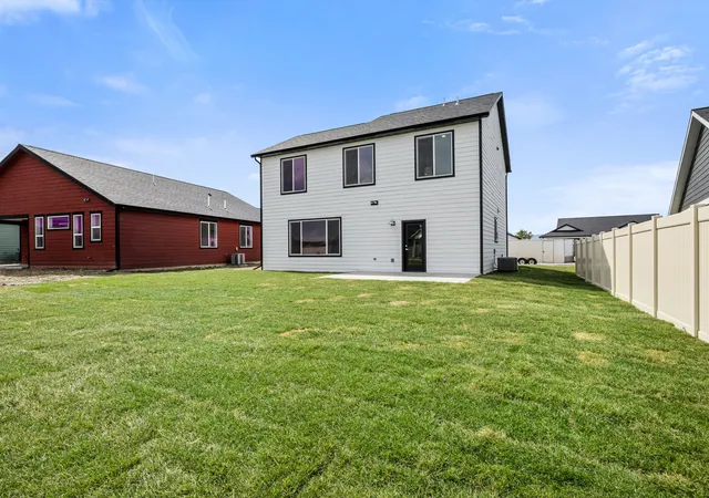 Photo 3 of Single family home for sale at 257 Stirling Loop, East Helena, MT 59635 | MLS# 30076501 | Listing updated on 2026-09-20
