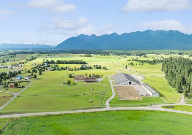 Photo 3 of Single family home for sale at 6135 Old Montana Hwy 35, Bigfork, MT 59911 | MLS# 30077062 | Listing updated on 2026-09-16