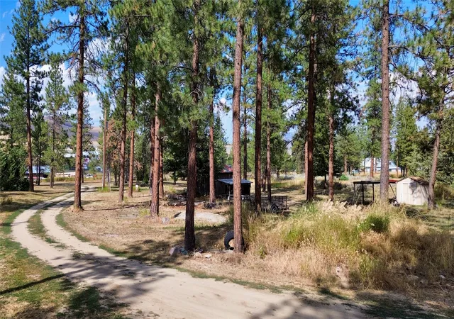 Photo 3 of Single family home for sale at 12 Woods Dr, Hot Springs, MT 59845 | MLS# 30077060 | Listing updated on 2026-09-20