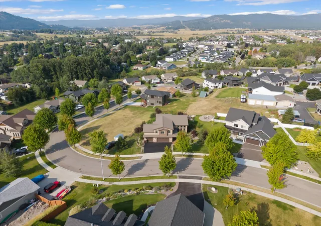 Photo 1 of Single family home for sale at 170 Kara Dr, Kalispell, MT 59901 | MLS# 30076937 | Listing updated on 2026-09-20