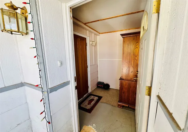 Photo 3 of Single family home for sale at 521 S Caravan St, Missoula, MT 59808 | MLS# 30077014 | Listing updated on 2026-09-14