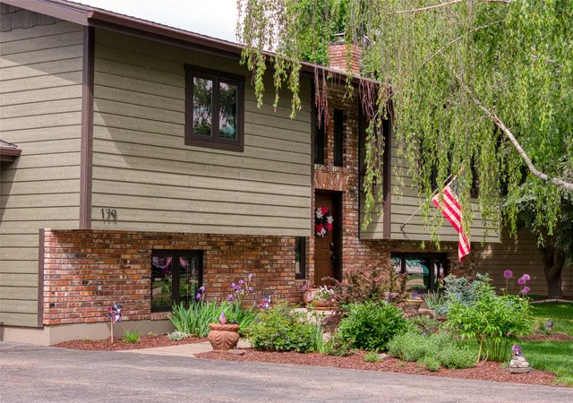 Photo 3 of Single family home for sale at 179 Arbour Dr, Kalispell, MT 59901 | MLS# 30075566 | Listing updated on 2026-09-12