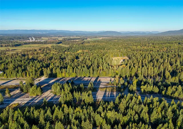 Photo 2 of Land for sale at 501 Gleneagles Trl, Columbia Falls, MT 59912 | MLS# 30077076 | Listing updated on 2026-09-15