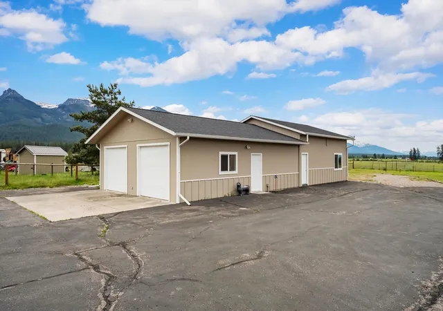 Photo 3 of Single family home for sale at 34105 Mud Lake Trl, Polson, MT 59860 | MLS# 30077086 | Listing updated on 2026-09-18