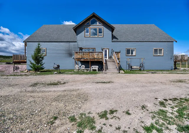 Photo 3 of Single family home for sale at 4885 Iron Horse Rd, Helena, MT 59602 | MLS# 30077120 | Listing updated on 2026-09-24
