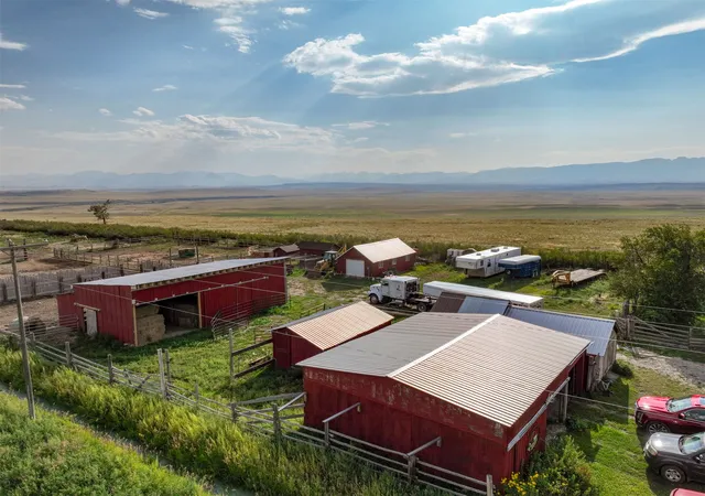 Photo 3 of Single family home for sale at 4551 Hwy 287, Augusta, MT 59410 | MLS# 30077039 | Listing updated on 2026-09-15