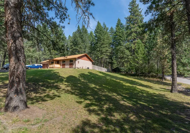 Photo 3 of Single family home for sale at 331 Peaceful Dr, Bigfork, MT 59911 | MLS# 30077066 | Listing updated on 2026-09-11