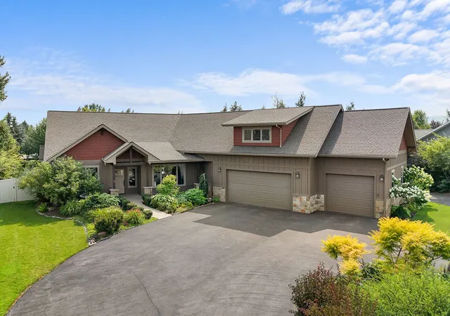 Photo 1 of Single family home for sale at 26 Logan Wy, Kalispell, MT 59901 | MLS# 30077074 | Listing updated on 2026-09-22