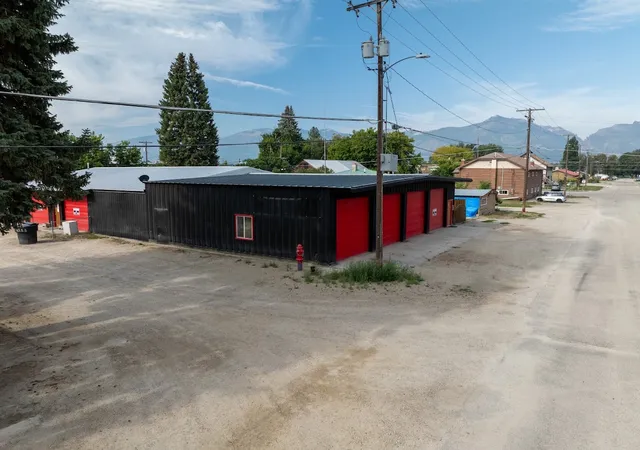 Photo 2 of Single family home for sale at 297 2nd St, Corvallis, MT 59828 | MLS# 30077254 | Listing updated on 2026-09-14
