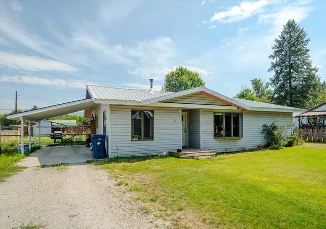 Photo 1 of Single family home for sale at 231 Glendora Ave, Libby, MT 59923 | MLS# 30077032 | Listing updated on 2026-08-31