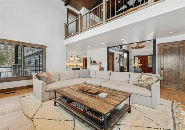 Photo 4 of Single family home for sale at 1074 Martin Creek Ln, Whitefish, MT 59937 | MLS# 30077104 | Listing updated on 2026-09-08
