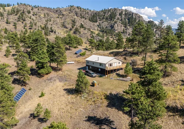 Photo 1 of Single family home for sale at 16 Loggers Ln, Cascade, MT 59421 | MLS# 30076696 | Listing updated on 2026-09-15